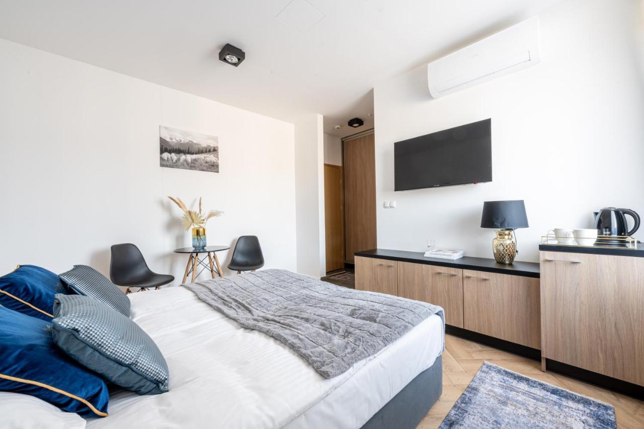 Modom Szymony 15 B Aparteo Apartment